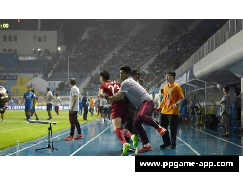 球场之边：女记者的视角